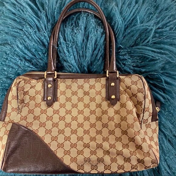 🌺🌺 AUTHENTIC GUCCI BAG - Picture 8 of 9